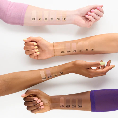 SILKY BLUR HYDRATING LONGWEAR