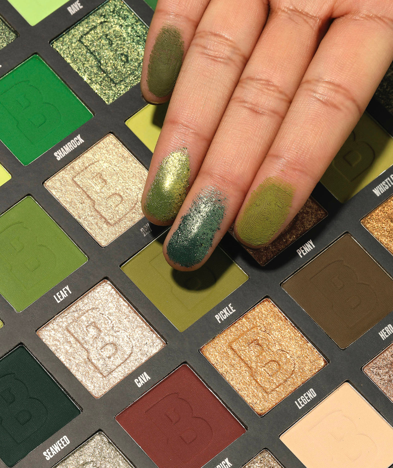 BEAUTY BAY EARTHY 42 COLOUR PALETTE