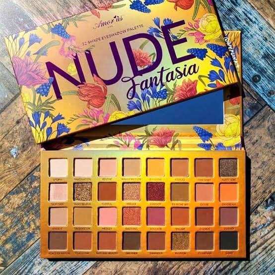 Amor Us NUDE FANTASIA Eyeshadow Pallete