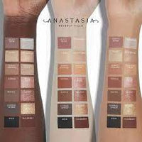 ANASTASIA BEVERLY HILLS  Soft Glam Eyeshadow Palette